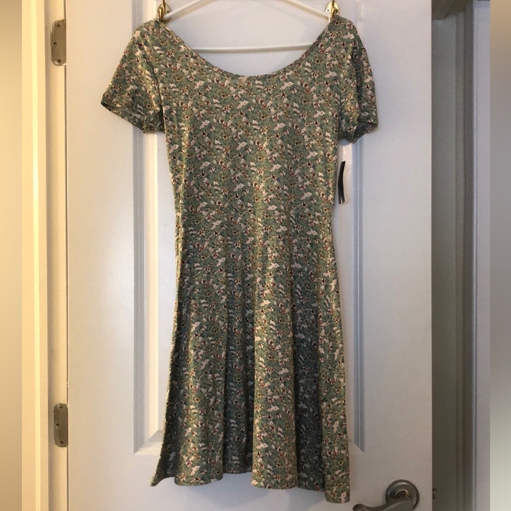 NWT Green & White Floral Dress